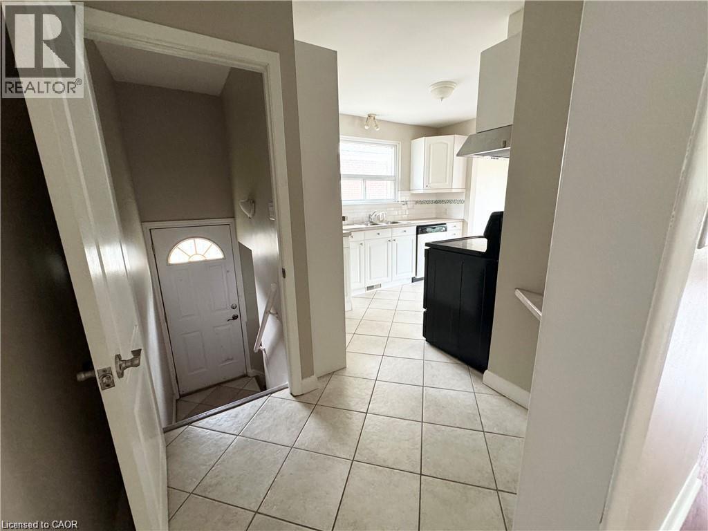 2470 Rebecca Street, Oakville, Ontario  L6L 2B2 - Photo 8 - 40779634