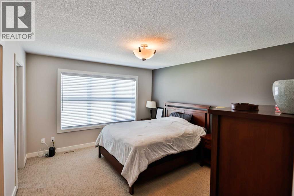 2, 77 Aquitania Circle W, Lethbridge, Alberta  T1J 5M5 - Photo 19 - A2258936