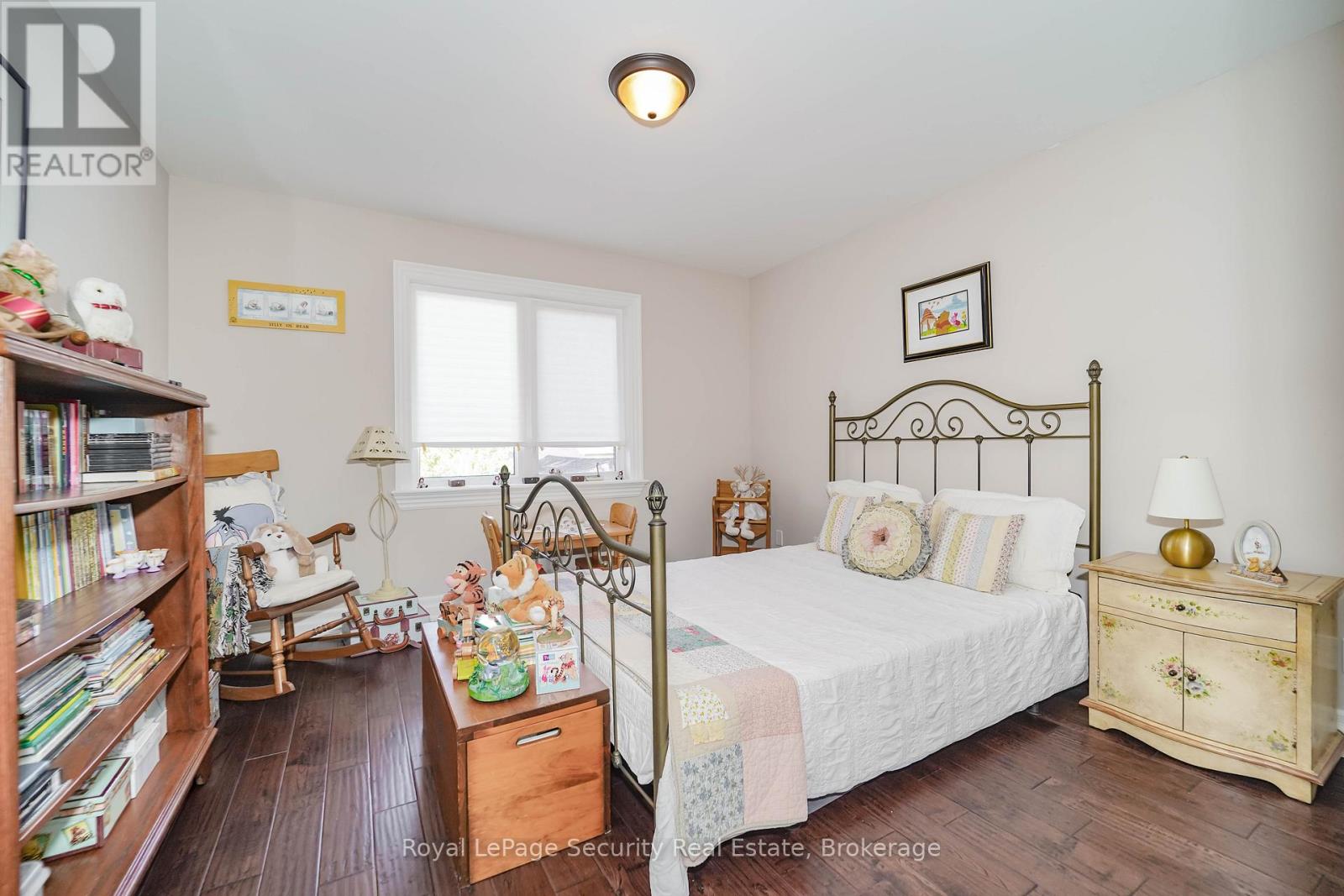 7 Trimingham Court, Richmond Hill, Ontario  L4C 6W9 - Photo 18 - N12465197