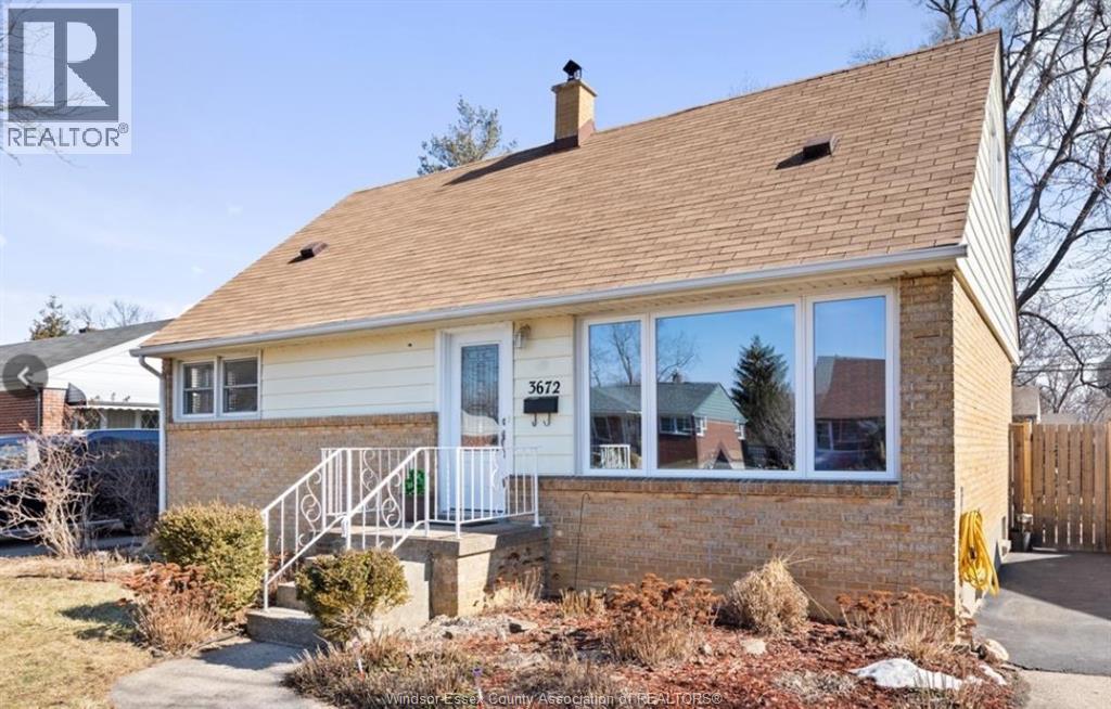 MLS# 25026426: 3672 MORRIS DRIVE, Windsor, Canada