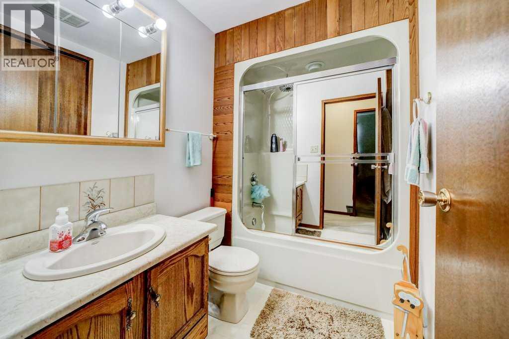 615 19 Street N, Lethbridge, Alberta  T1H 5V8 - Photo 14 - A2248220