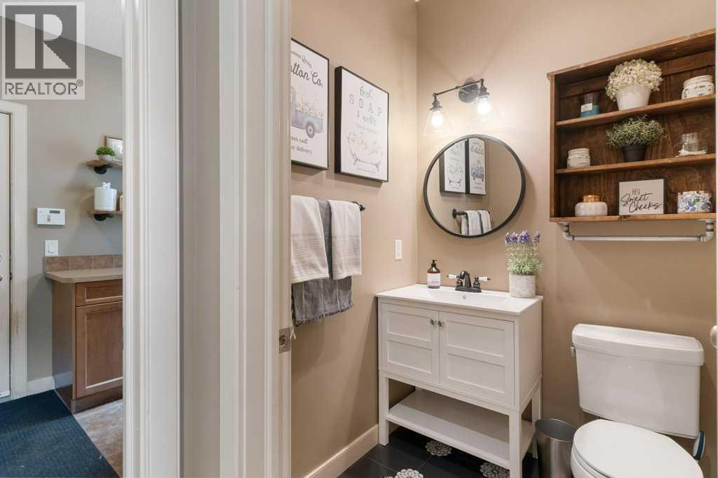 84 Panatella Manor Nw, Calgary, Alberta  T3K 0A7 - Photo 17 - A2261159