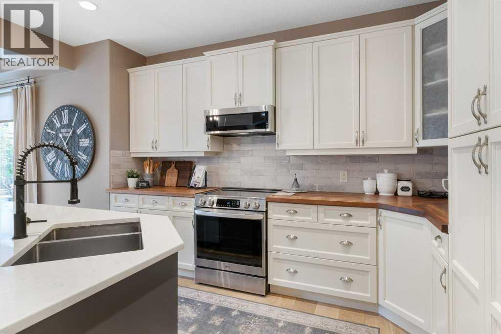 84 Panatella Manor Nw, Calgary, Alberta  T3K 0A7 - Photo 14 - A2261159