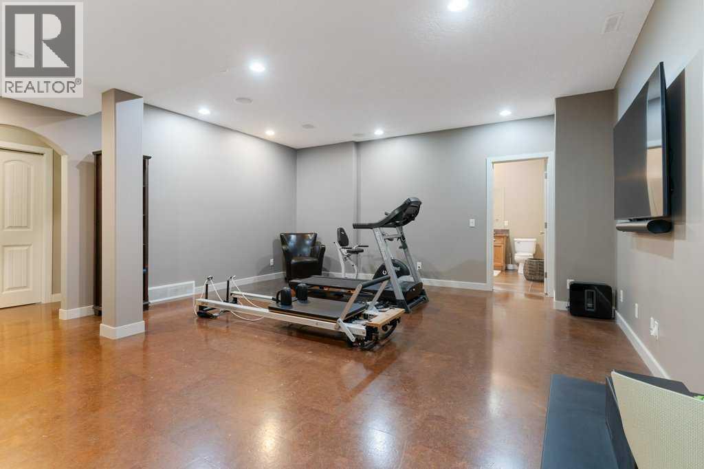 84 Panatella Manor Nw, Calgary, Alberta  T3K 0A7 - Photo 30 - A2261159