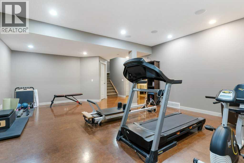 84 Panatella Manor Nw, Calgary, Alberta  T3K 0A7 - Photo 31 - A2261159