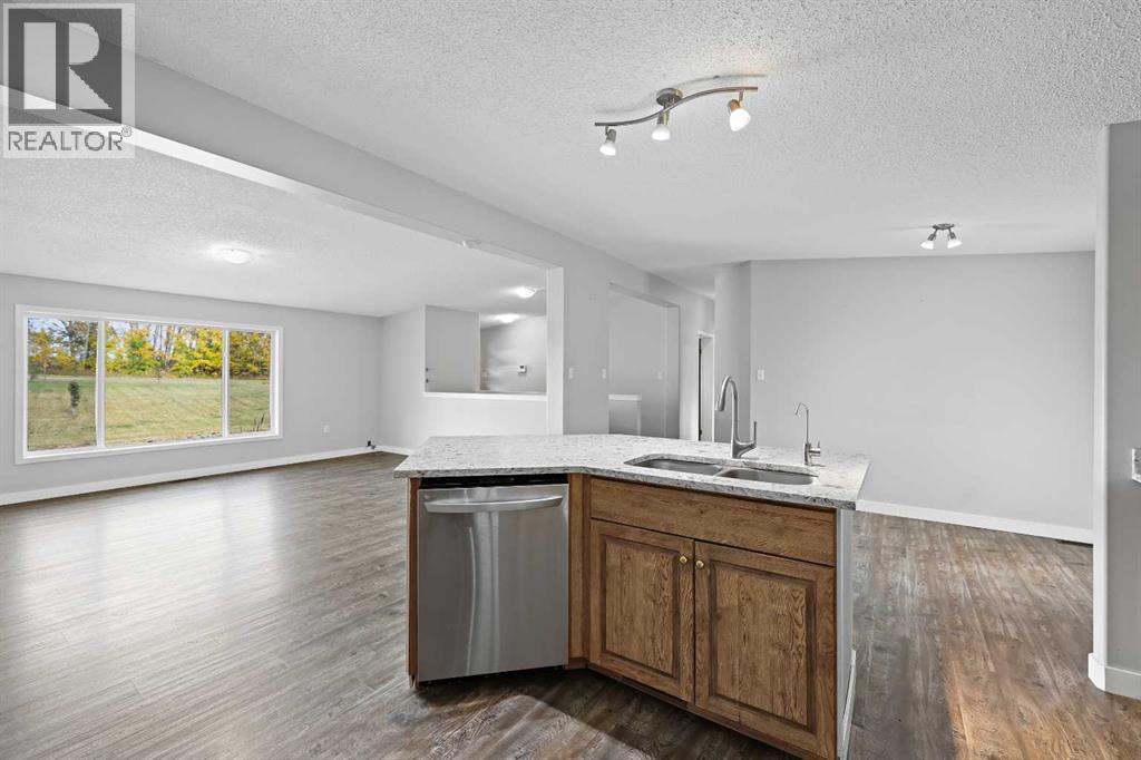 25113 Twp Rd 272, Rural Rocky View County, Alberta  T4B 2A3 - Photo 11 - A2264162