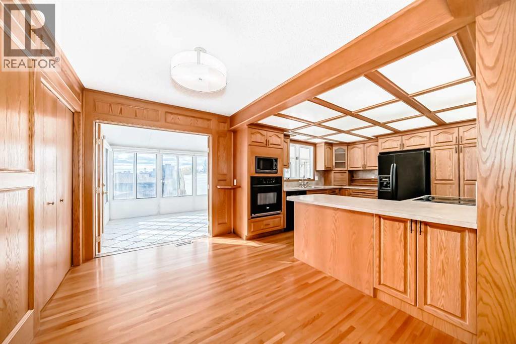603 Mariposa Place, Calgary, Alberta  T2E 5V9 - Photo 11 - A2264176