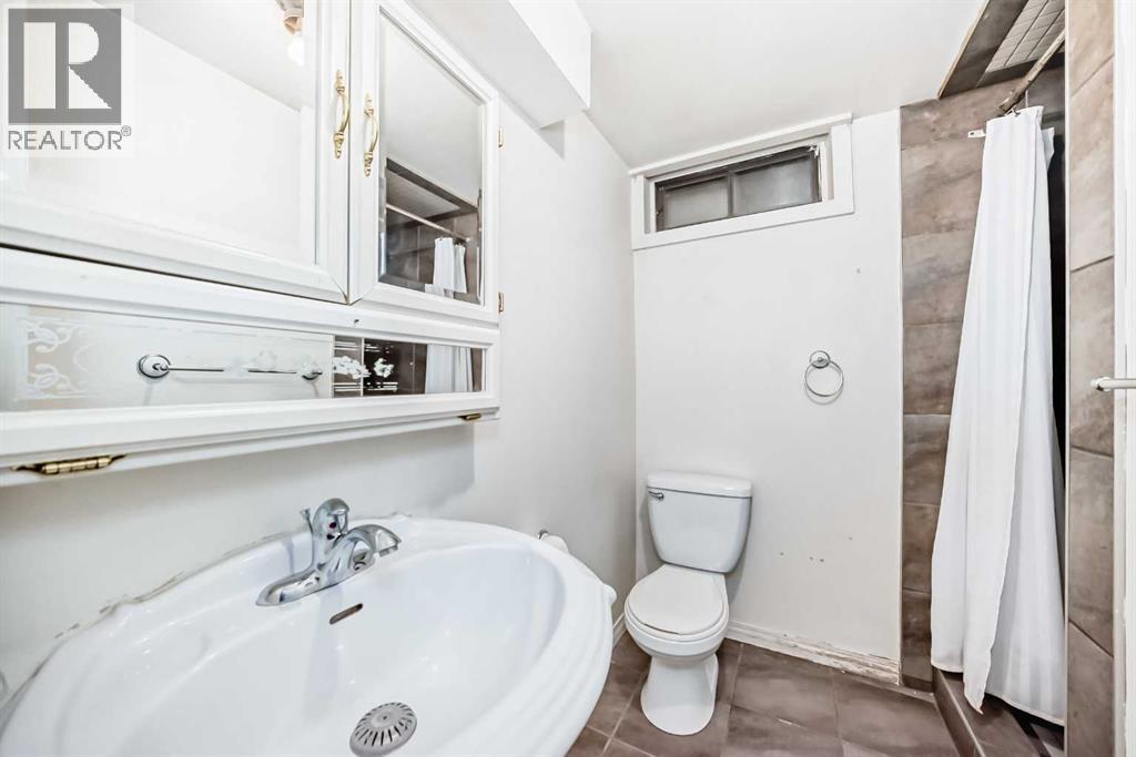 603 Mariposa Place, Calgary, Alberta  T2E 5V9 - Photo 38 - A2264176