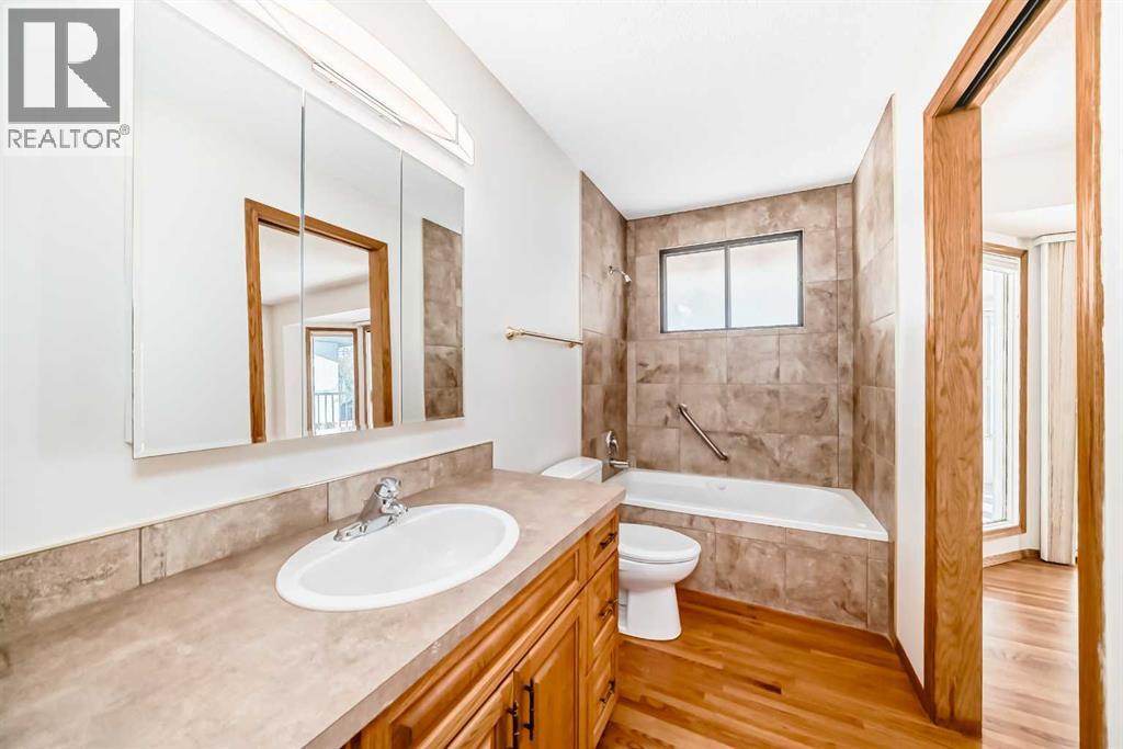 603 Mariposa Place, Calgary, Alberta  T2E 5V9 - Photo 20 - A2264176