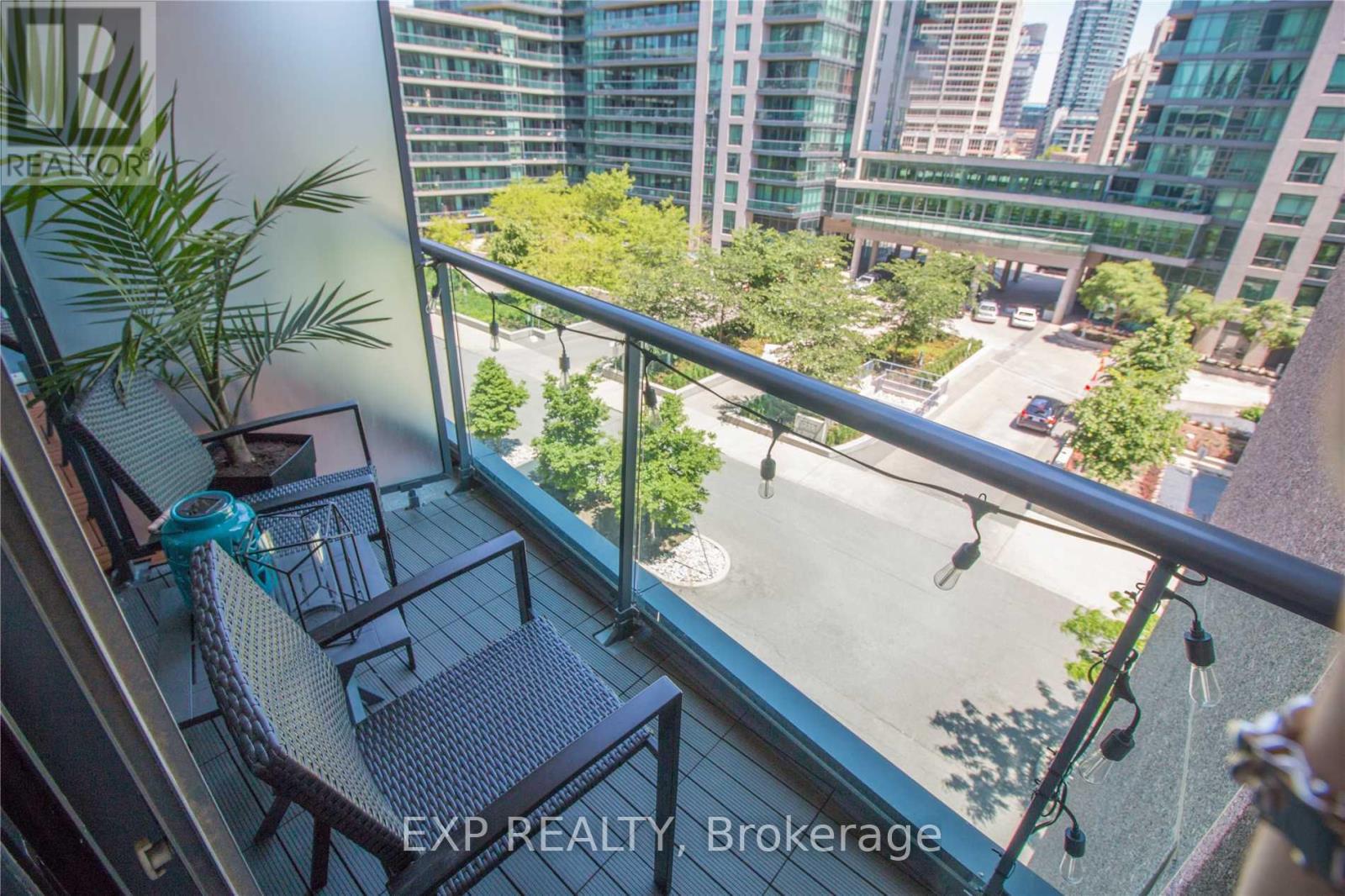 506 - 219 Fort York Boulevard, Toronto, Ontario  M5V 1B1 - Photo 11 - C12469740