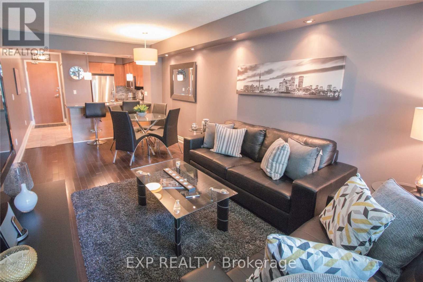 506 - 219 Fort York Boulevard, Toronto, Ontario  M5V 1B1 - Photo 2 - C12469740