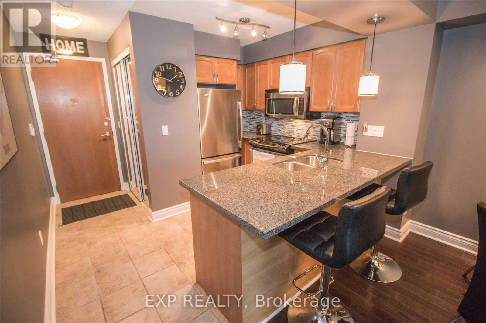 506 - 219 Fort York Boulevard, Toronto, Ontario  M5V 1B1 - Photo 5 - C12469740