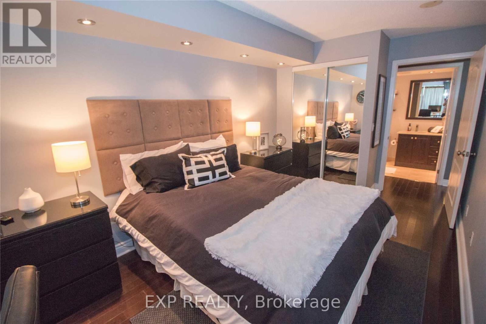 506 - 219 Fort York Boulevard, Toronto, Ontario  M5V 1B1 - Photo 7 - C12469740