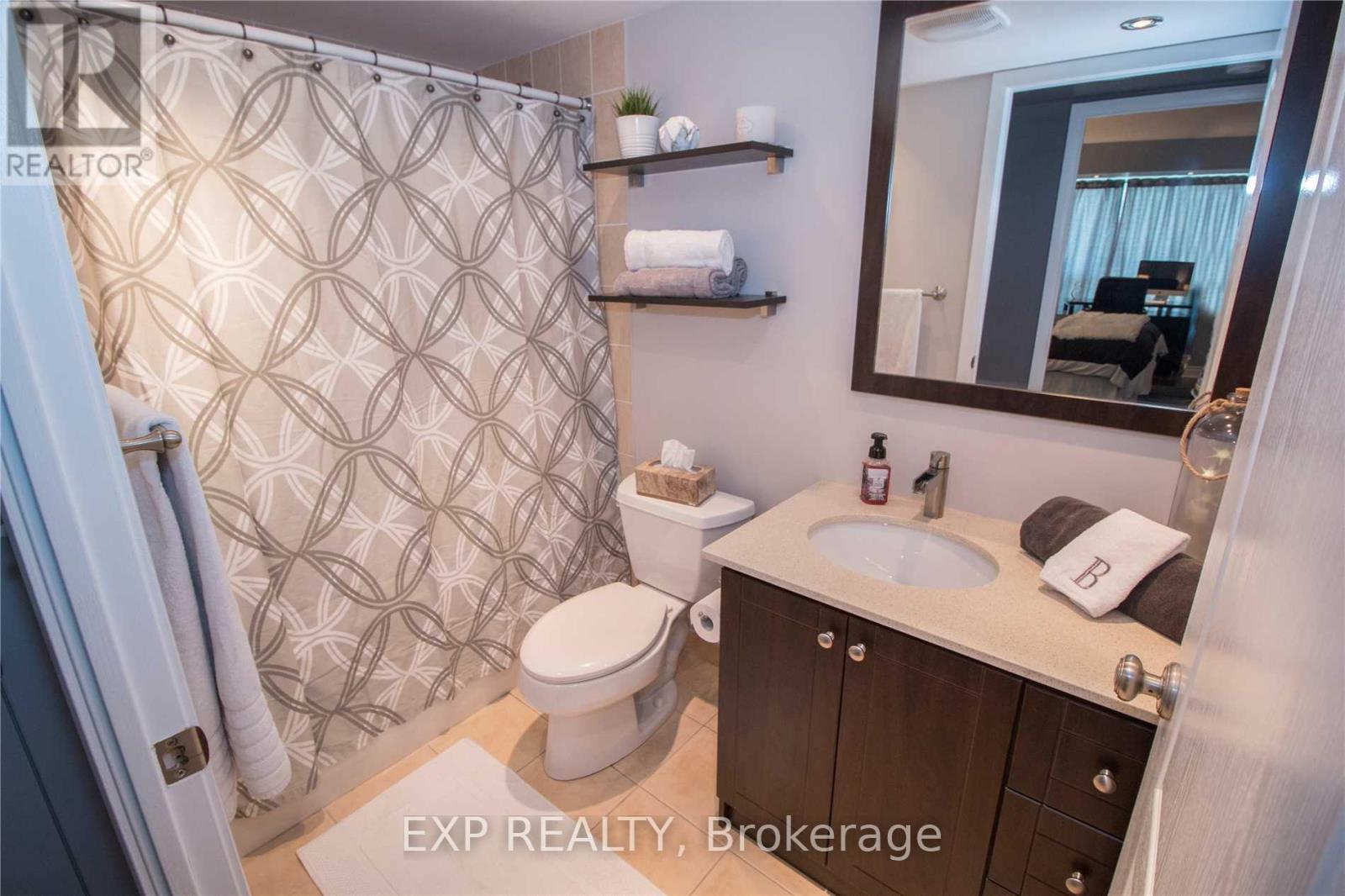 506 - 219 Fort York Boulevard, Toronto, Ontario  M5V 1B1 - Photo 9 - C12469740