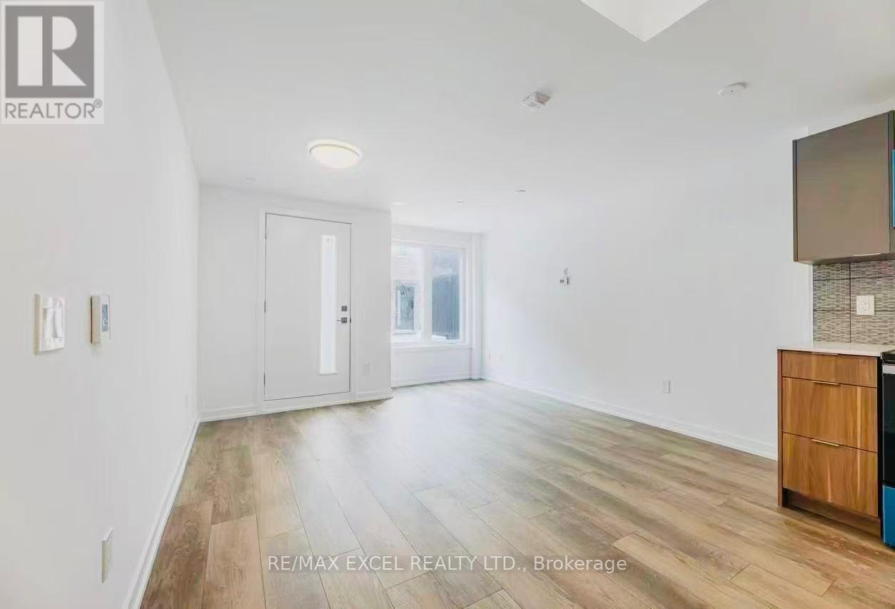 54 - 10 Calamint Lane, Toronto, Ontario  M1W 2H1 - Photo 4 - E12469746
