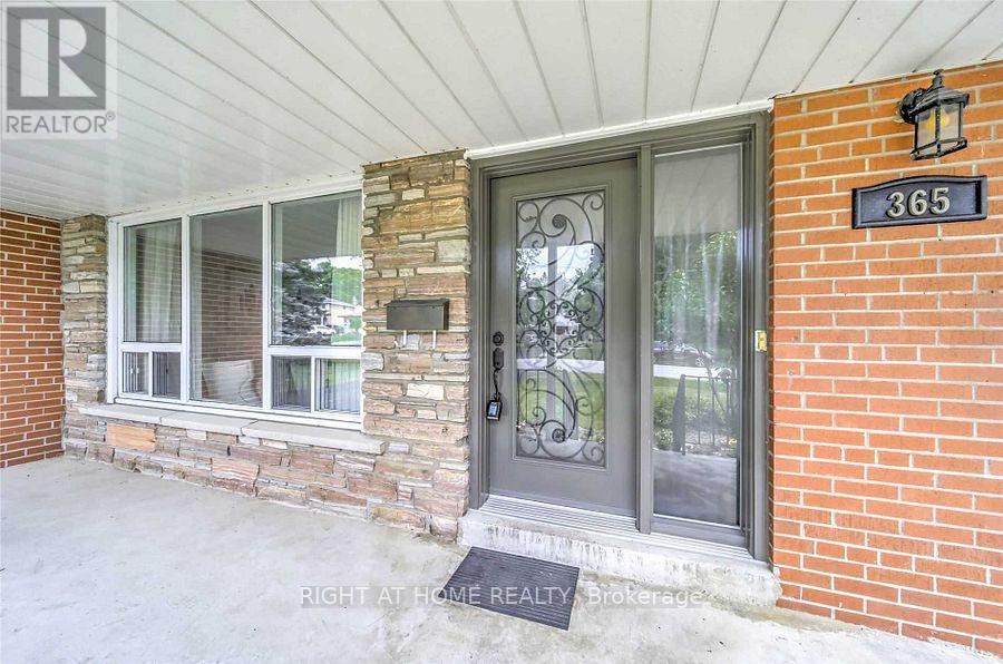365 Rouge Hills Drive, Toronto, Ontario  M1C 2Z4 - Photo 2 - E12469751