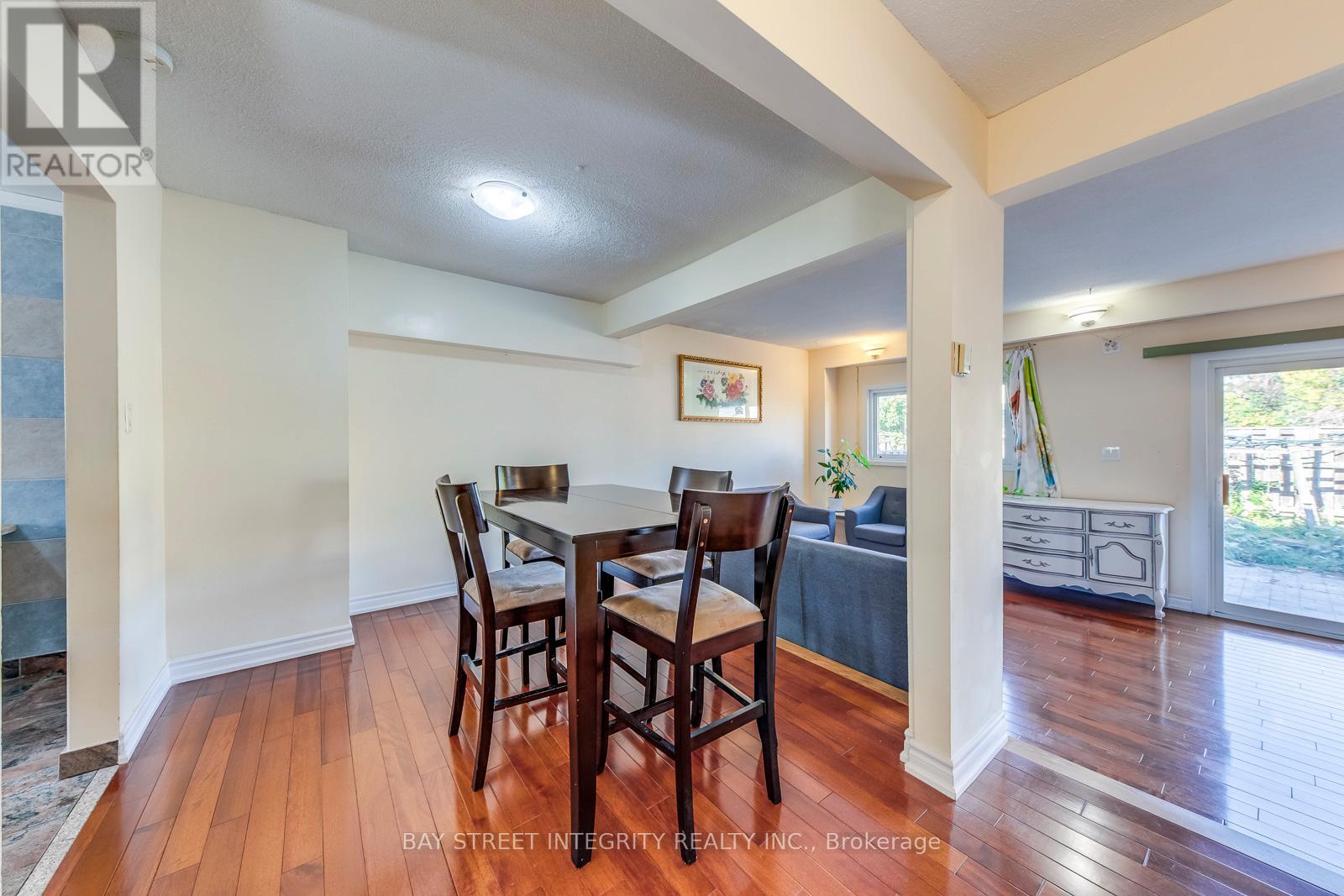 200 Invergordon Avenue, Toronto, Ontario  M1S 4A1 - Photo 11 - E12469762
