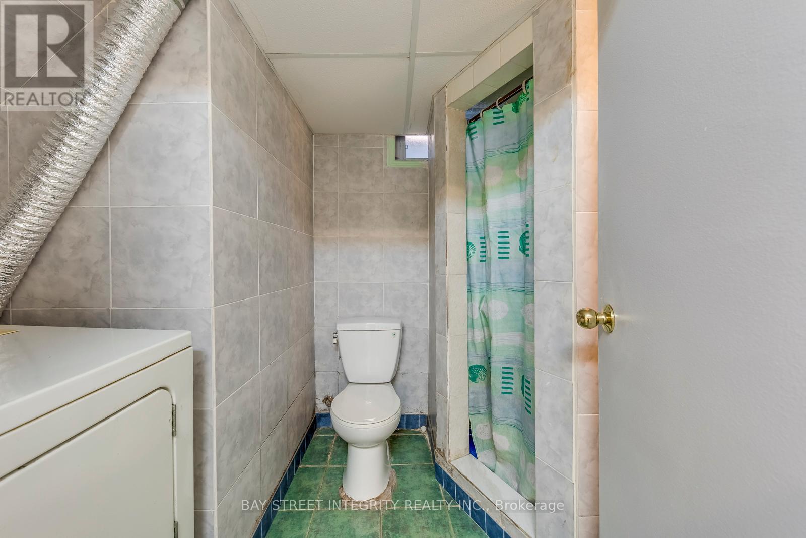 200 Invergordon Avenue, Toronto, Ontario  M1S 4A1 - Photo 33 - E12469762
