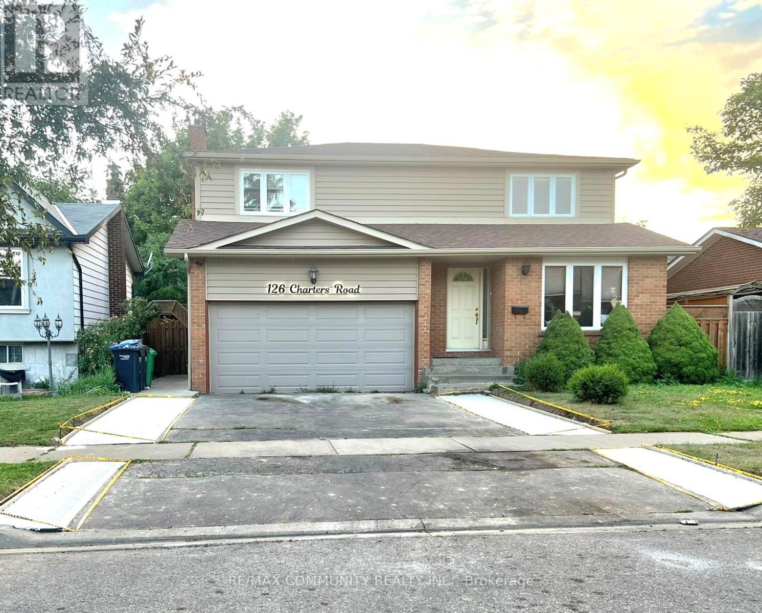 MAIN - 126 CHARTERS ROAD, Brampton, Ontario