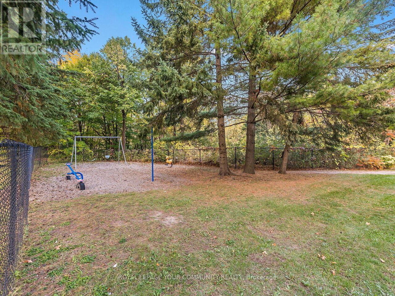 202 - 2506 Rutherford Road, Vaughan, Ontario  L4K 5N4 - Photo 38 - N12469756