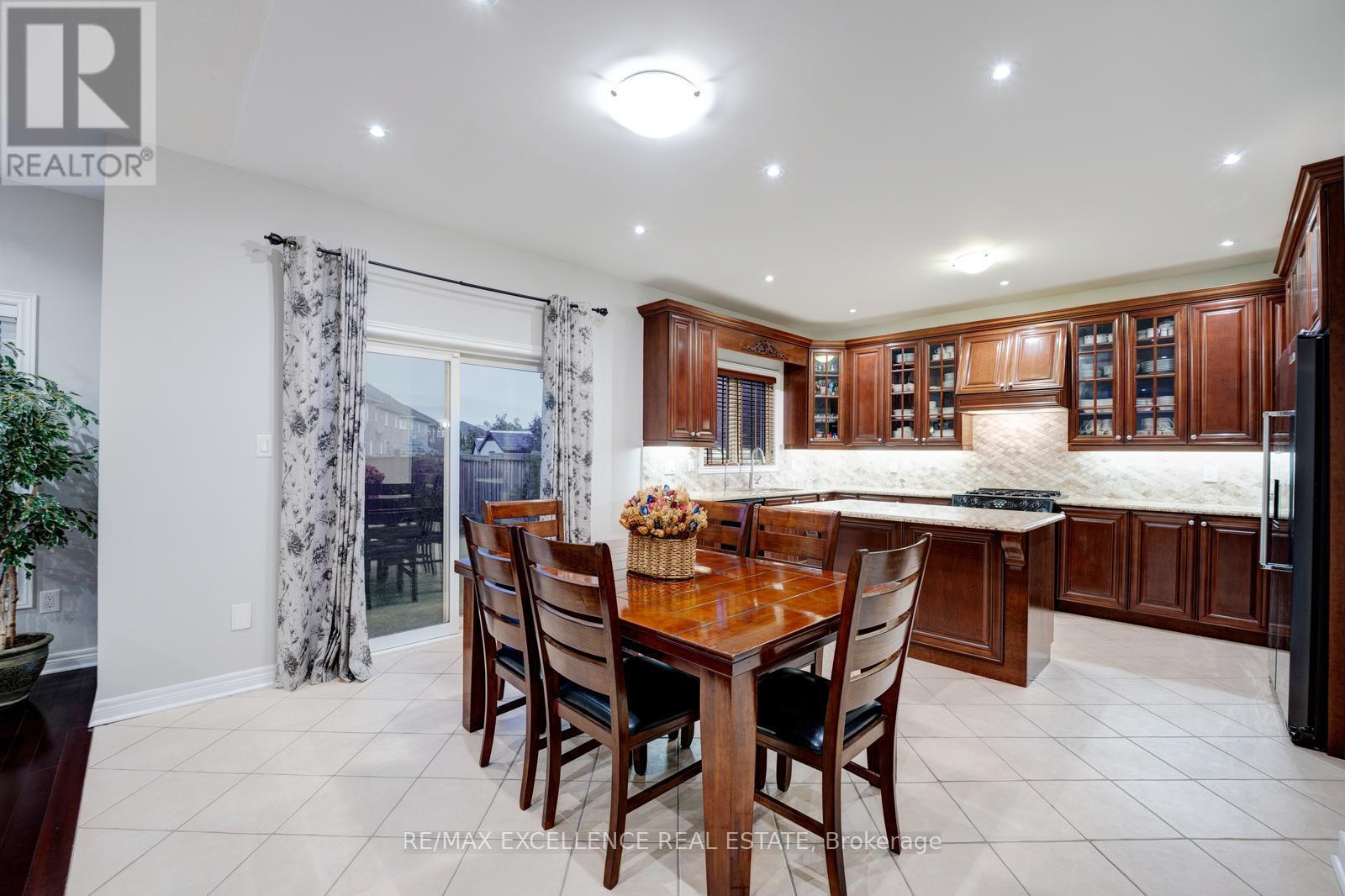 63 Powell Drive, Brampton, Ontario  L6R 0K8 - Photo 17 - W12469759
