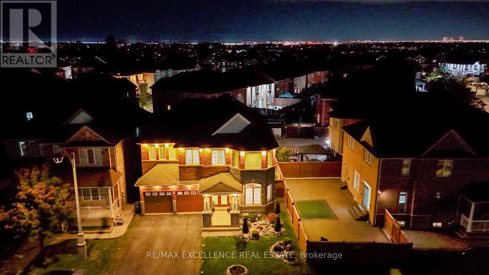 63 Powell Drive, Brampton, Ontario  L6R 0K8 - Photo 5 - W12469759