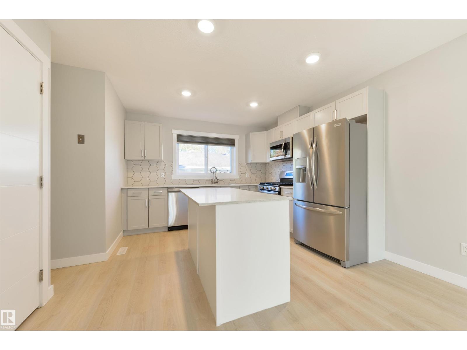 7942 82 Av Nw, Edmonton, Alberta  T6C 0Y2 - Photo 10 - E4462650
