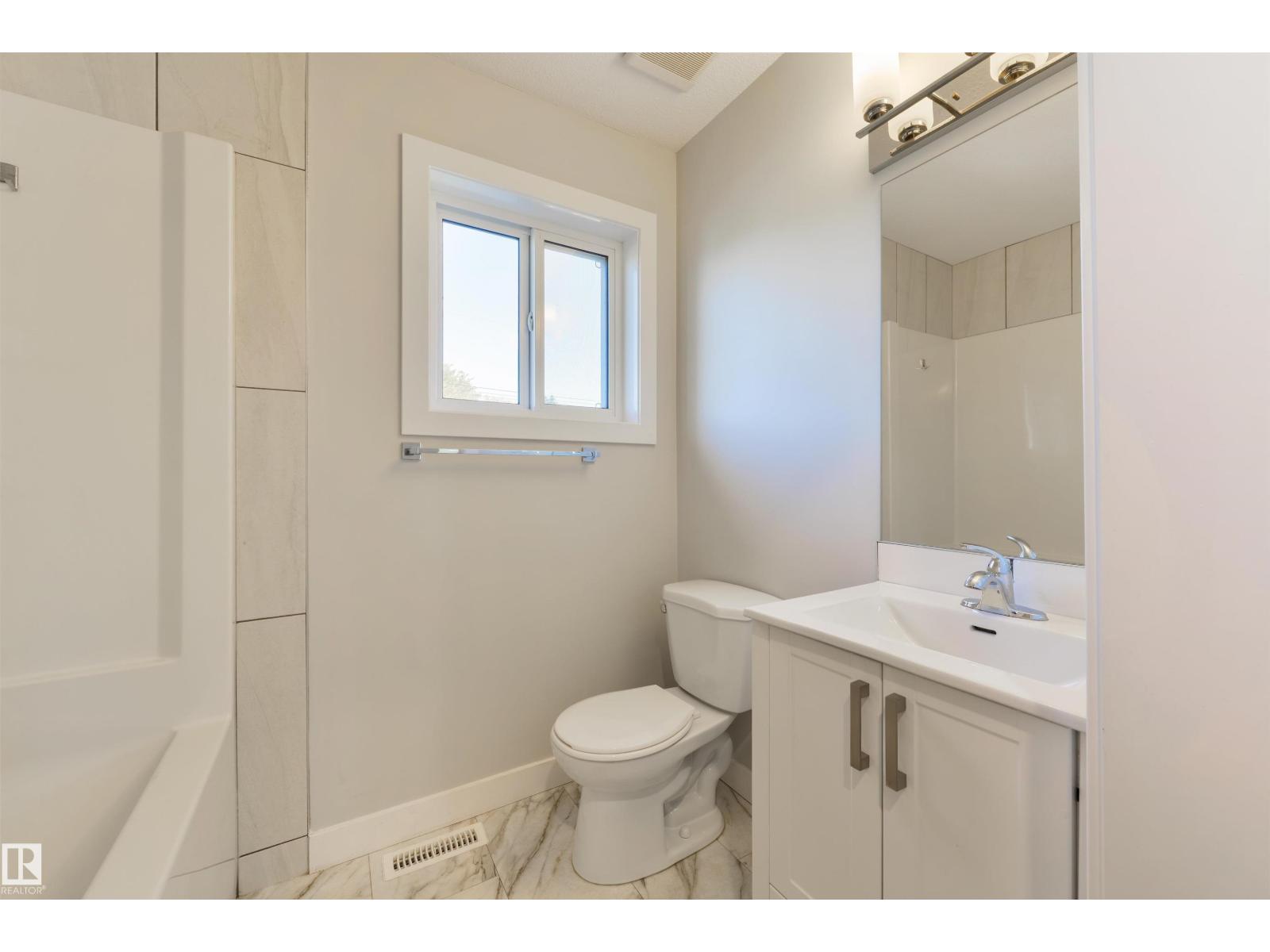 7942 82 Av Nw, Edmonton, Alberta  T6C 0Y2 - Photo 17 - E4462650
