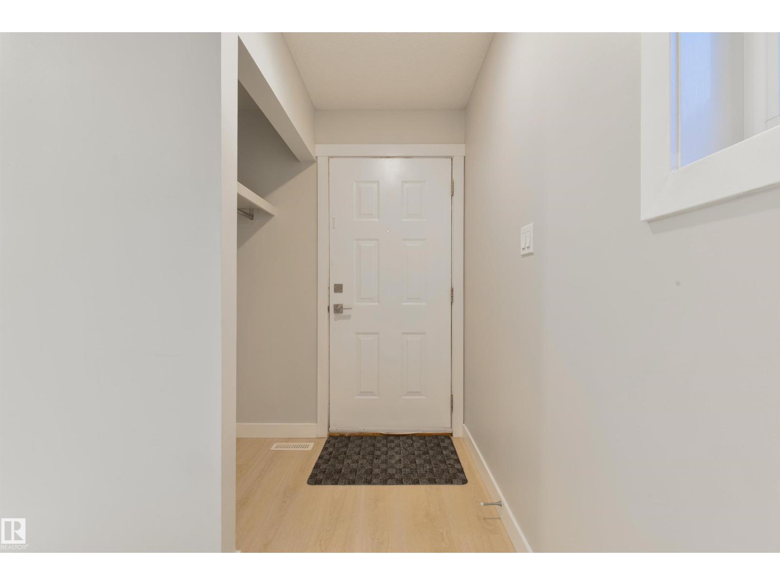 7942 82 Av Nw, Edmonton, Alberta  T6C 0Y2 - Photo 4 - E4462650