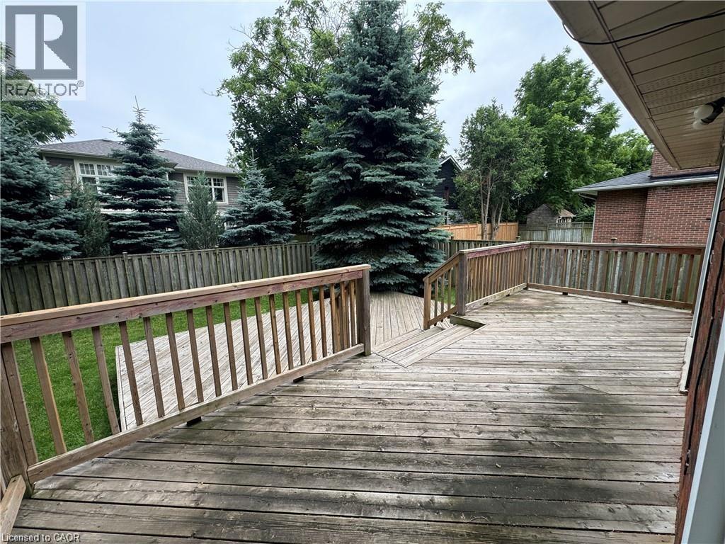 2470 Rebecca Street, Oakville, Ontario  L6L 2B2 - Photo 12 - 40780314