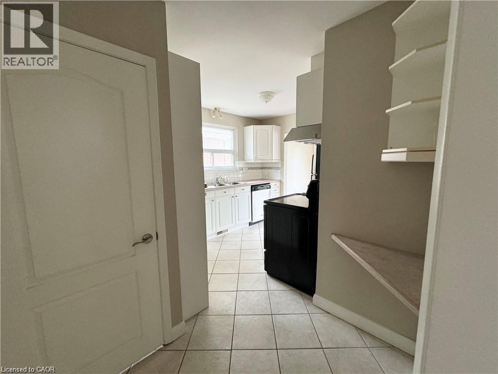2470 Rebecca Street, Oakville, Ontario  L6L 2B2 - Photo 7 - 40780314