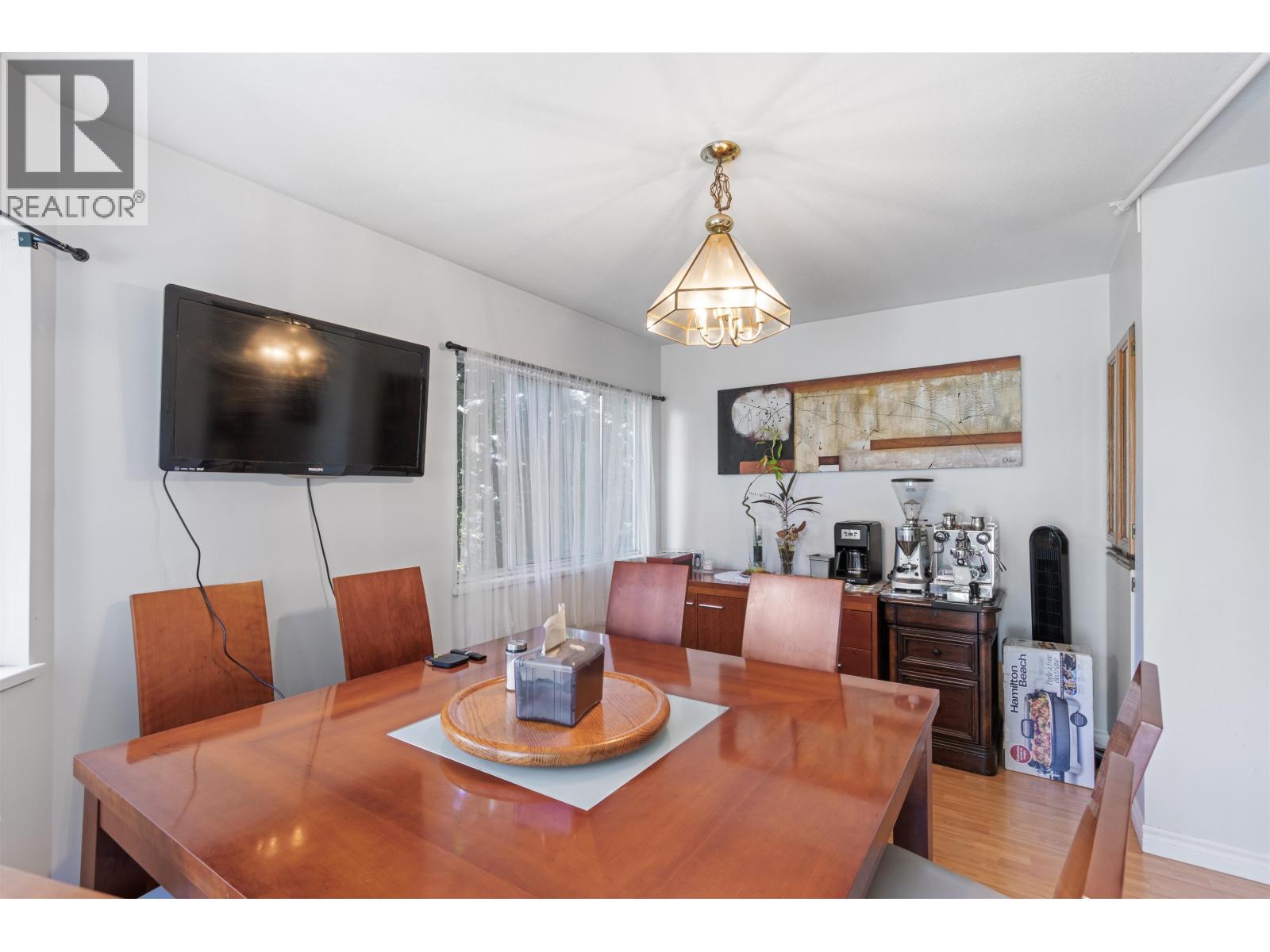 332 St. Patricks Avenue, North Vancouver, British Columbia  V7L 4S9 - Photo 7 - R3059772