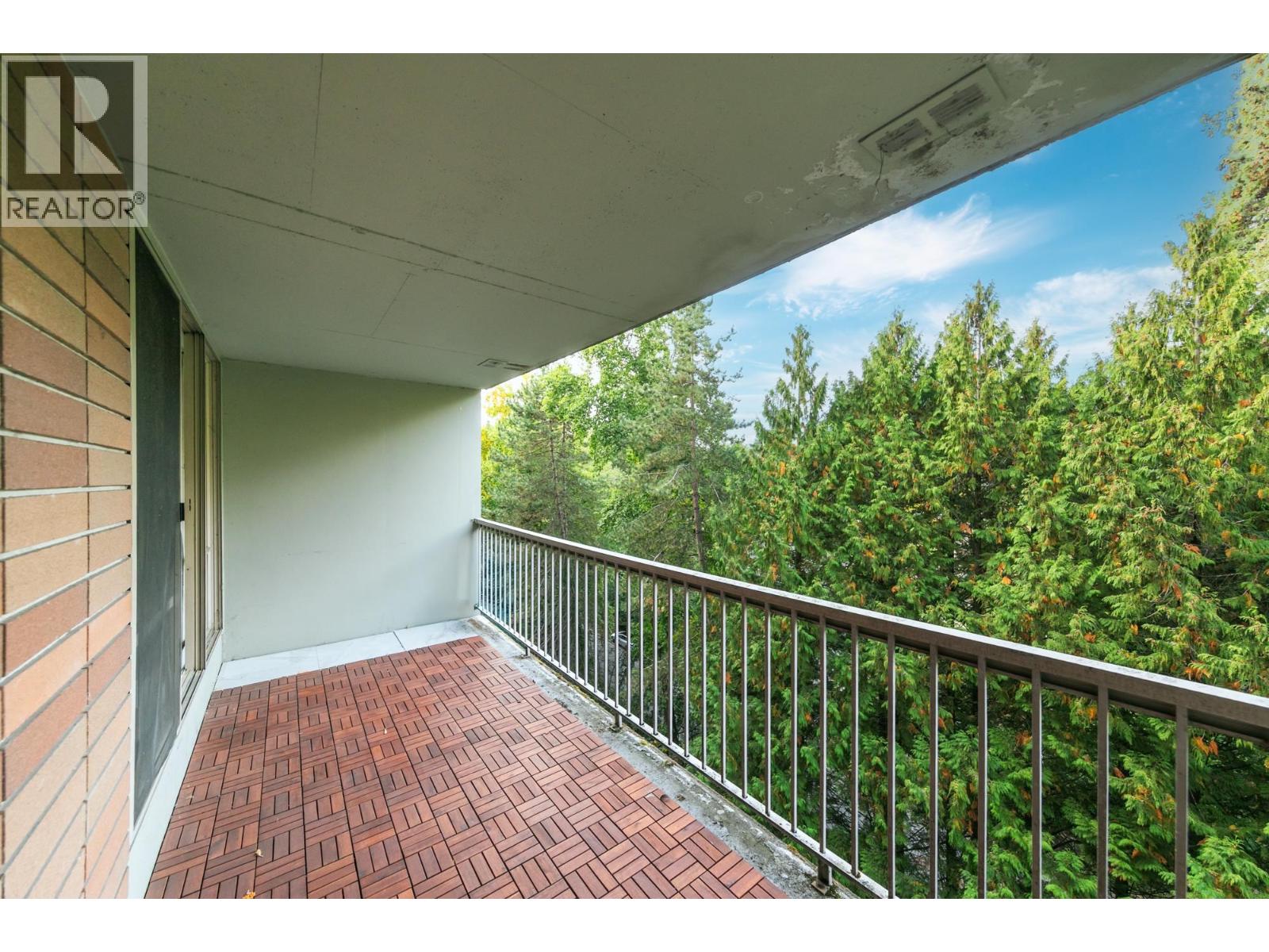 904 2012 Fullerton Avenue, North Vancouver, British Columbia  V7P 3E3 - Photo 18 - R3059774