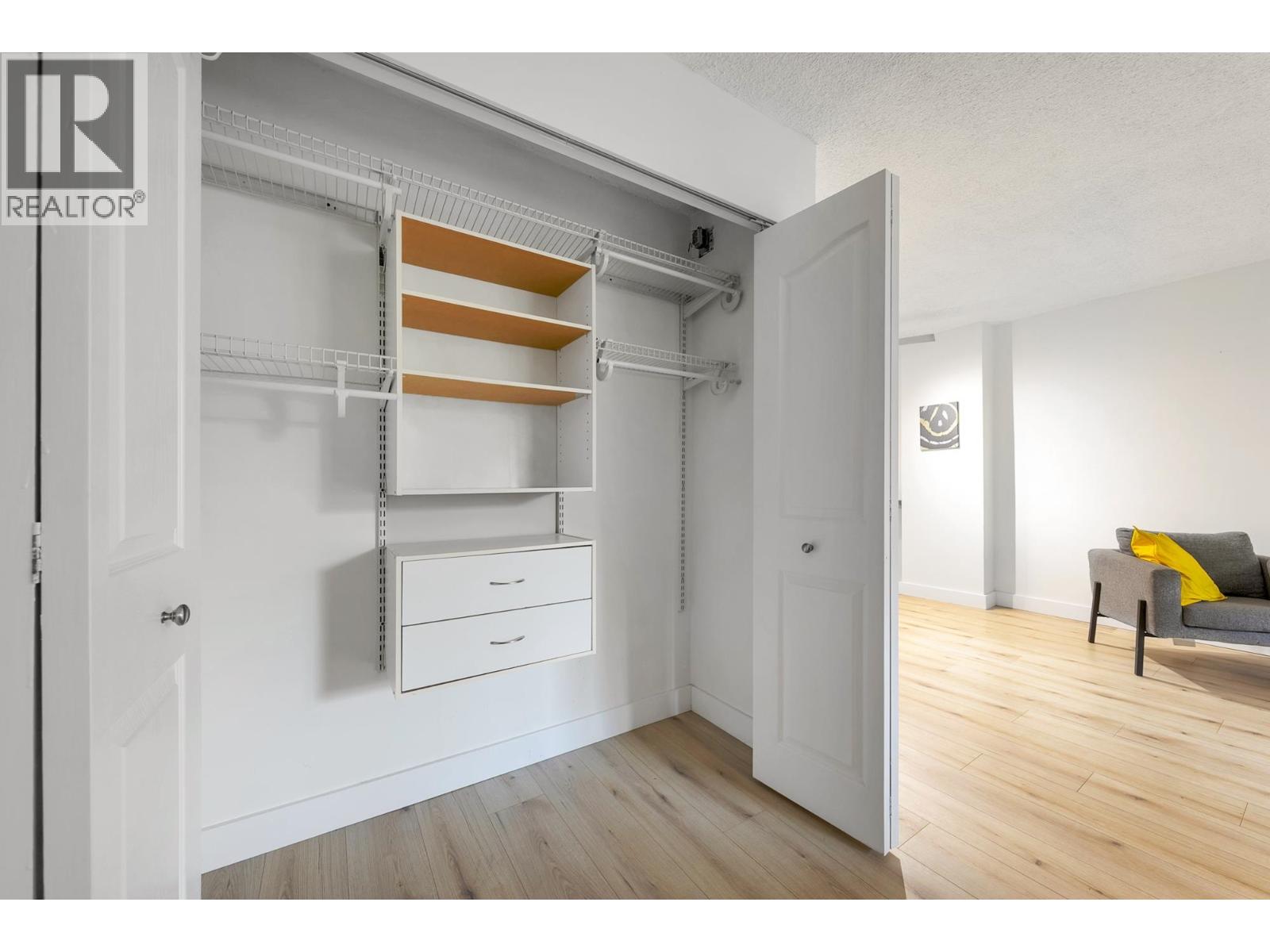 904 2012 Fullerton Avenue, North Vancouver, British Columbia  V7P 3E3 - Photo 24 - R3059774