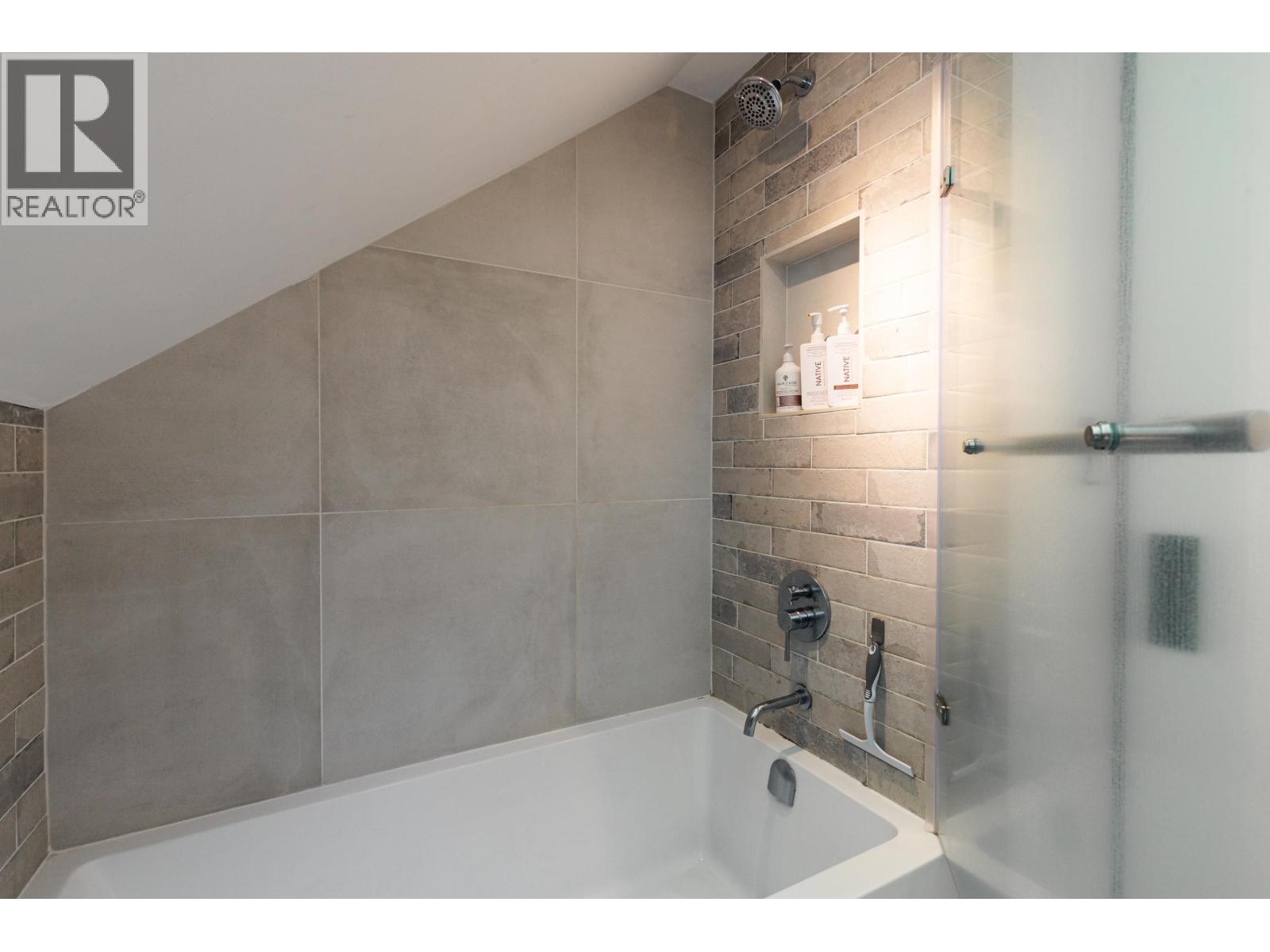 41869 Hope Road, Brackendale, British Columbia  V0N 1H0 - Photo 13 - R3059773