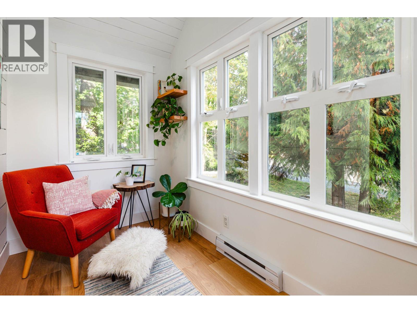 41869 Hope Road, Brackendale, British Columbia  V0N 1H0 - Photo 2 - R3059773