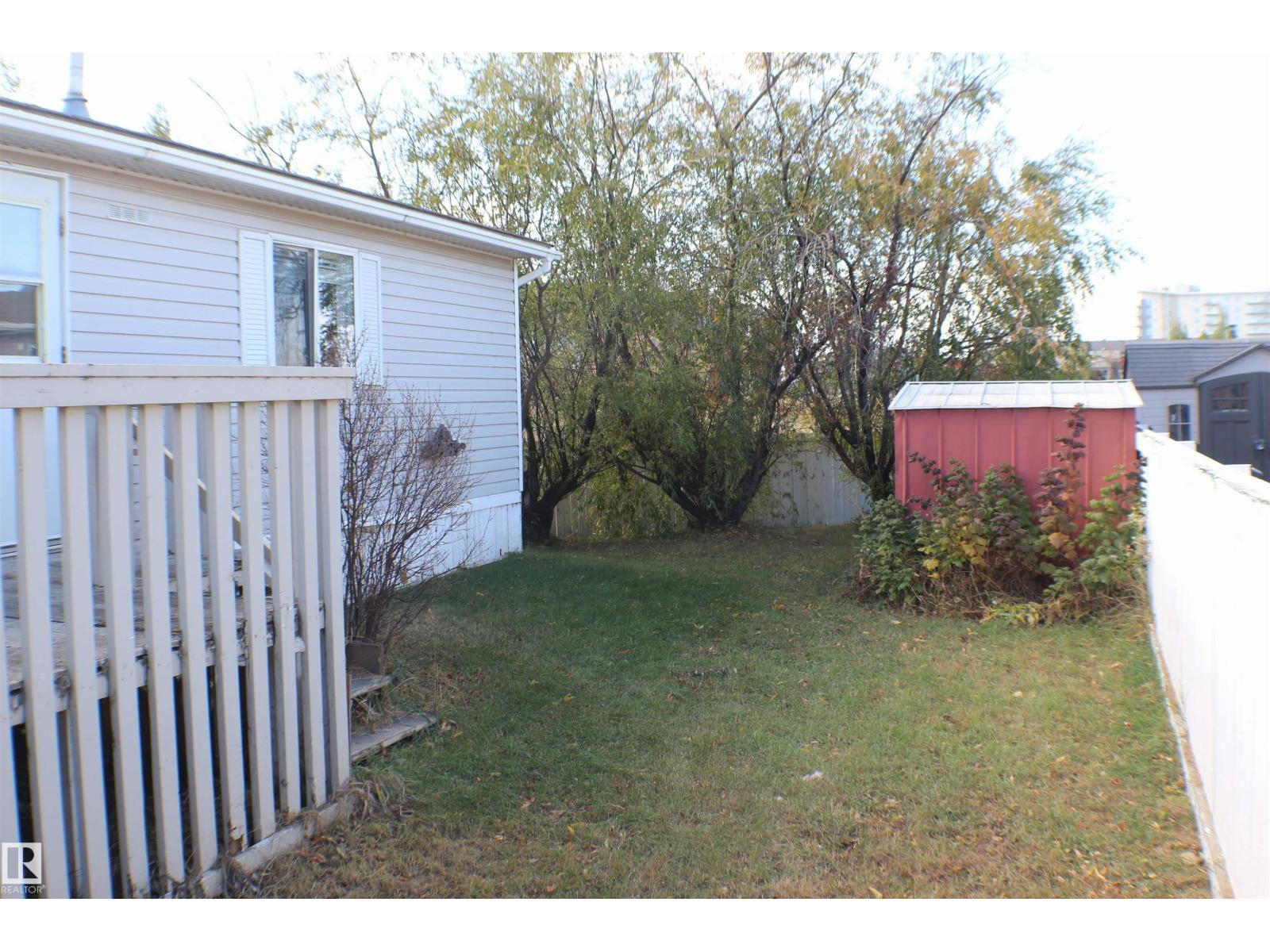 906 Jubilee Cl, Sherwood Park, Alberta  T8H 2G3 - Photo 3 - E4462656