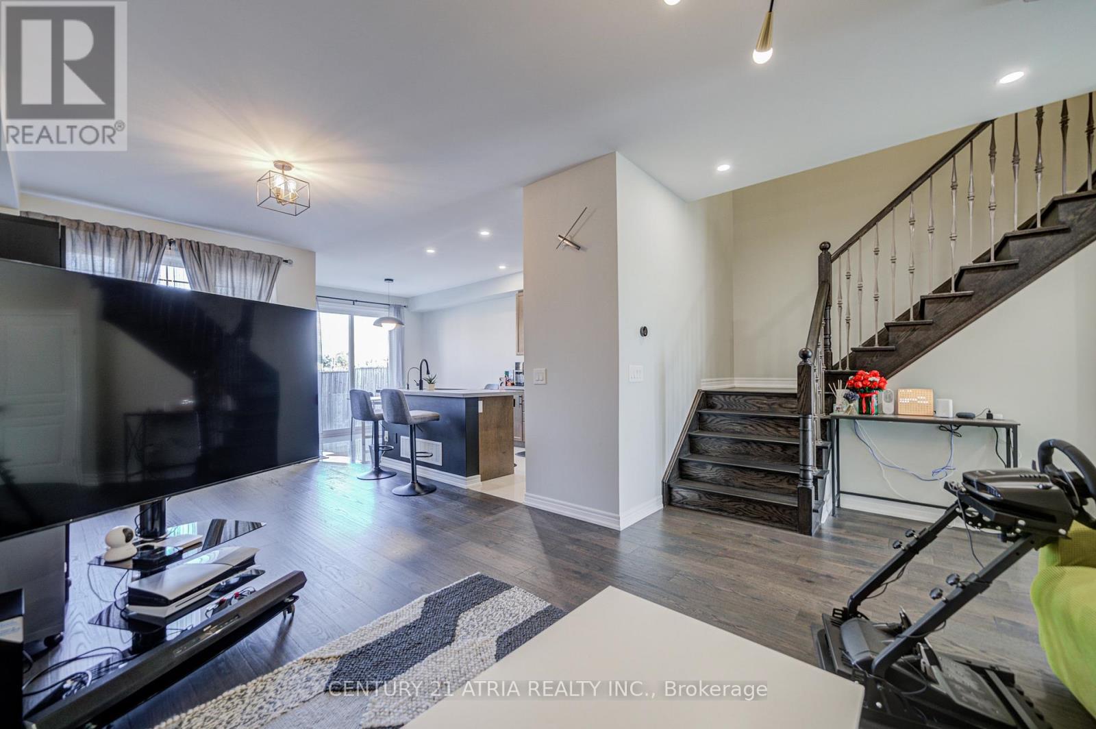 119 Windrow Street, Richmond Hill, Ontario  L4E 0Y2 - Photo 15 - N12469599