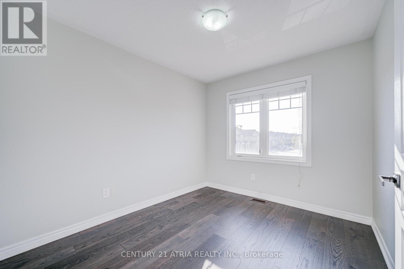 119 Windrow Street, Richmond Hill, Ontario  L4E 0Y2 - Photo 24 - N12469599