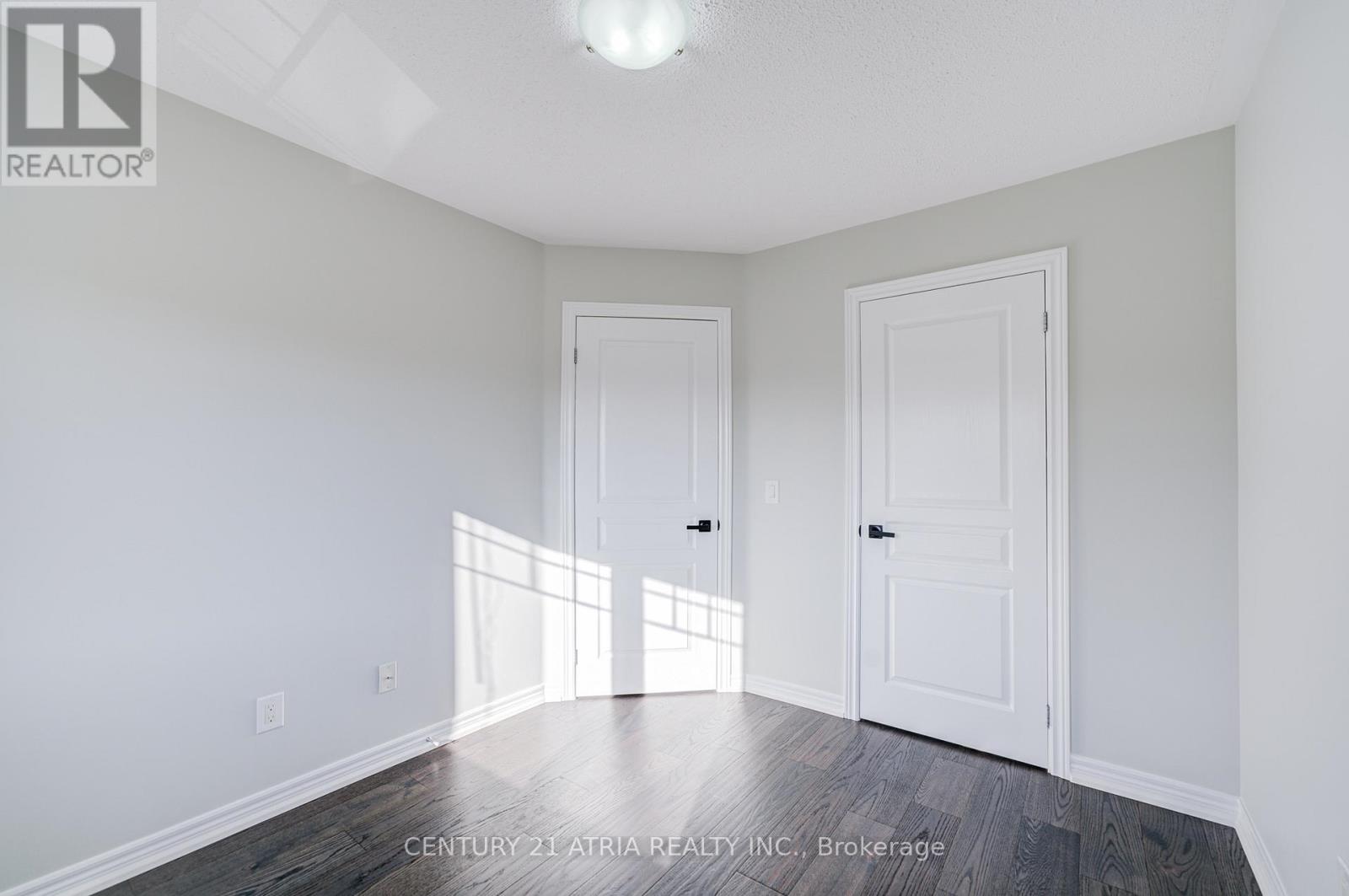 119 Windrow Street, Richmond Hill, Ontario  L4E 0Y2 - Photo 25 - N12469599