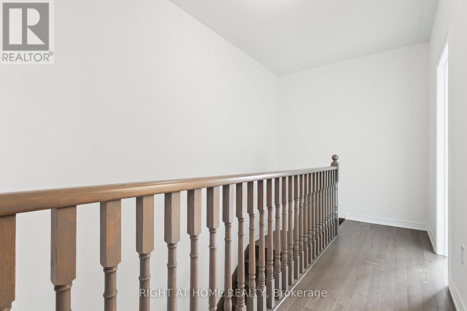 10173 Huntington Road, Vaughan, Ontario  L4H 5J5 - Photo 15 - N12469765