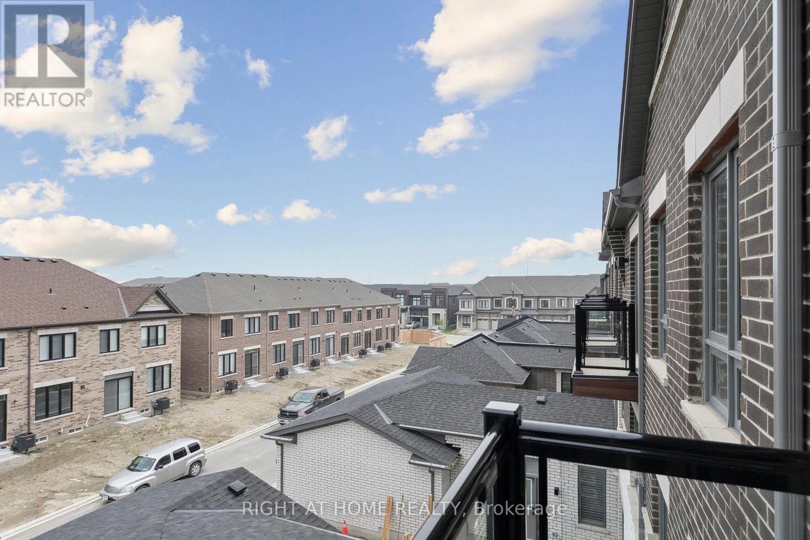 10173 Huntington Road, Vaughan, Ontario  L4H 5J5 - Photo 39 - N12469765