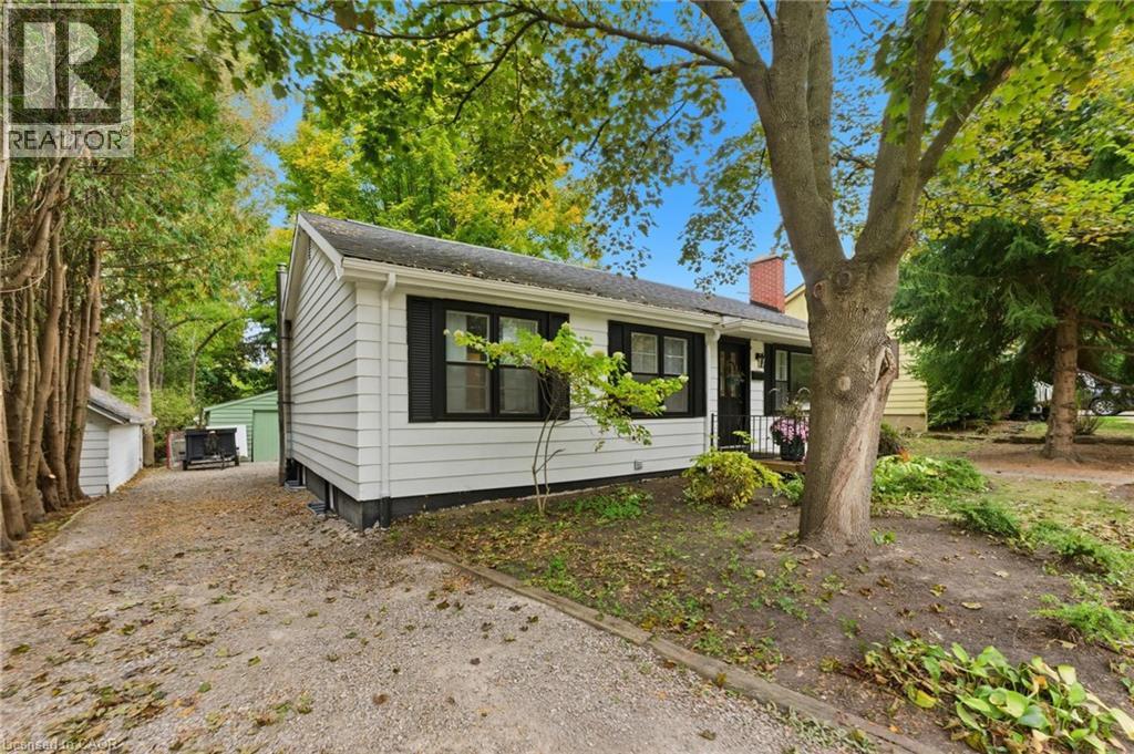 31 Academy Street, Ancaster, Ontario  L9G 2X8 - Photo 3 - 40780312