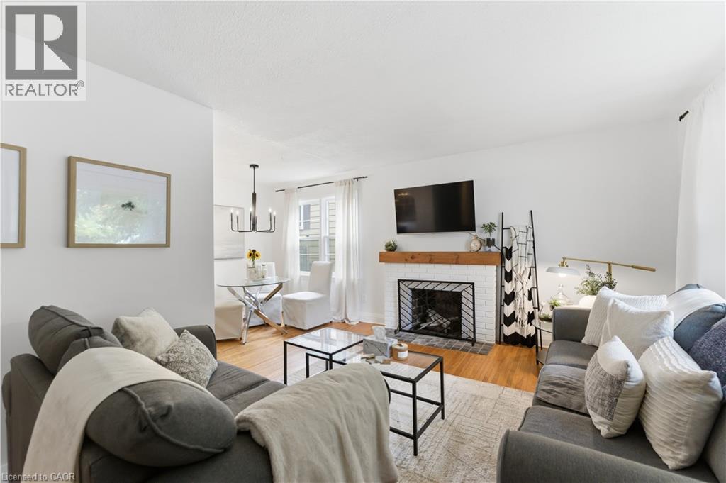 31 Academy Street, Ancaster, Ontario  L9G 2X8 - Photo 5 - 40780312