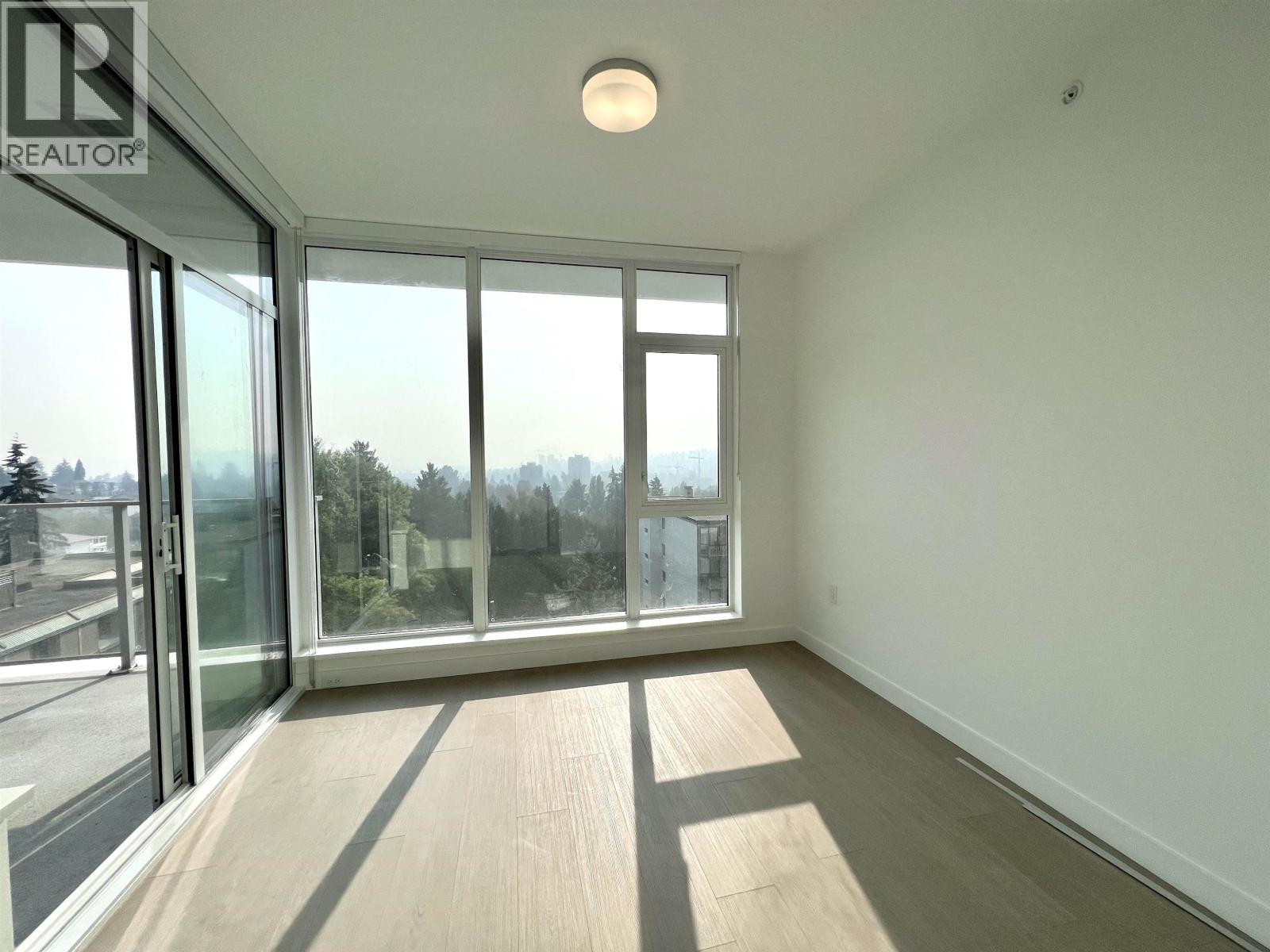 704 555 Sydney Avenue, Coquitlam, British Columbia  V3K 0G5 - Photo 6 - R3058562