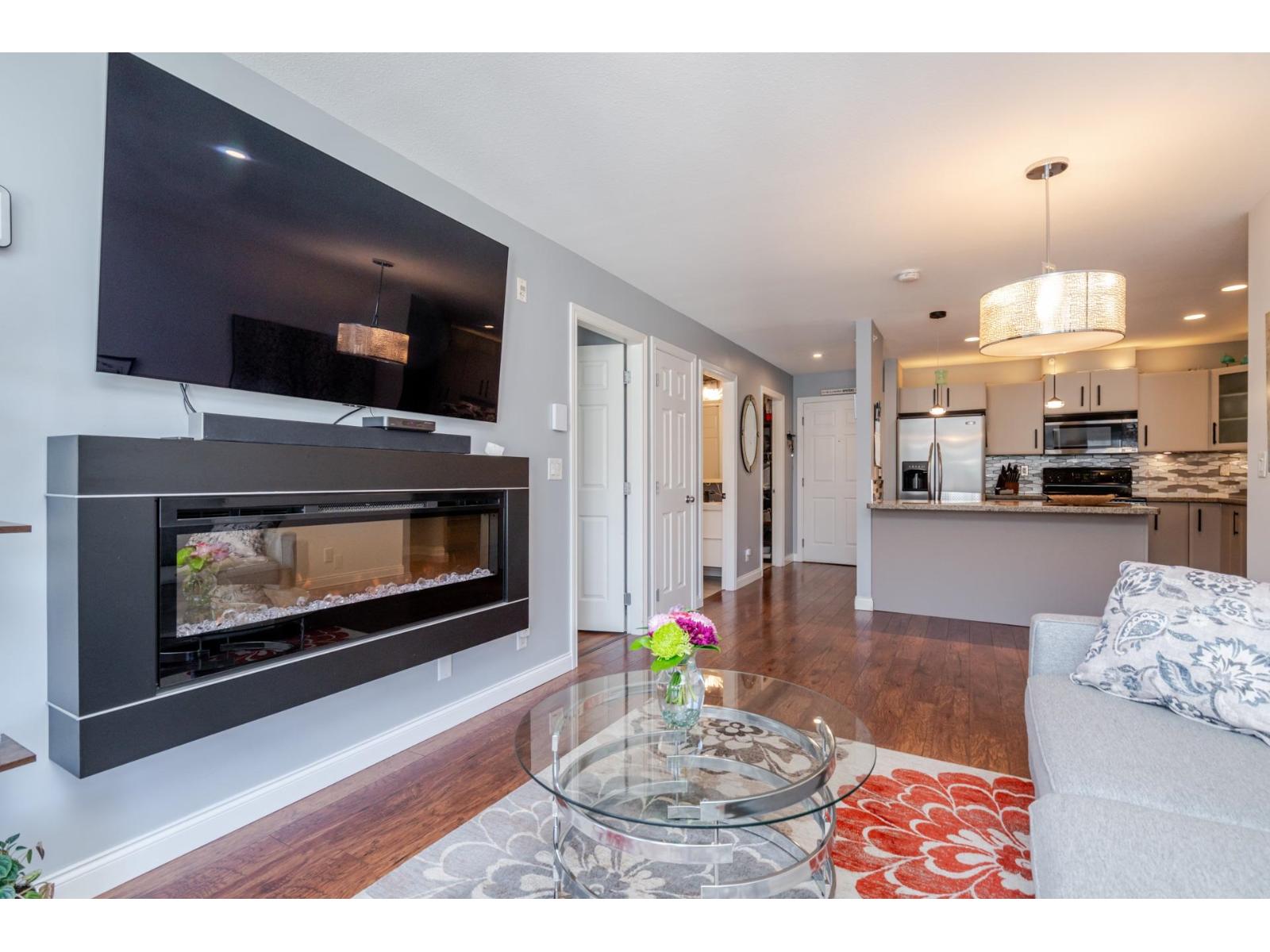409 5474 198th Street, Langley, British Columbia  V3A 1G2 - Photo 14 - R3051074