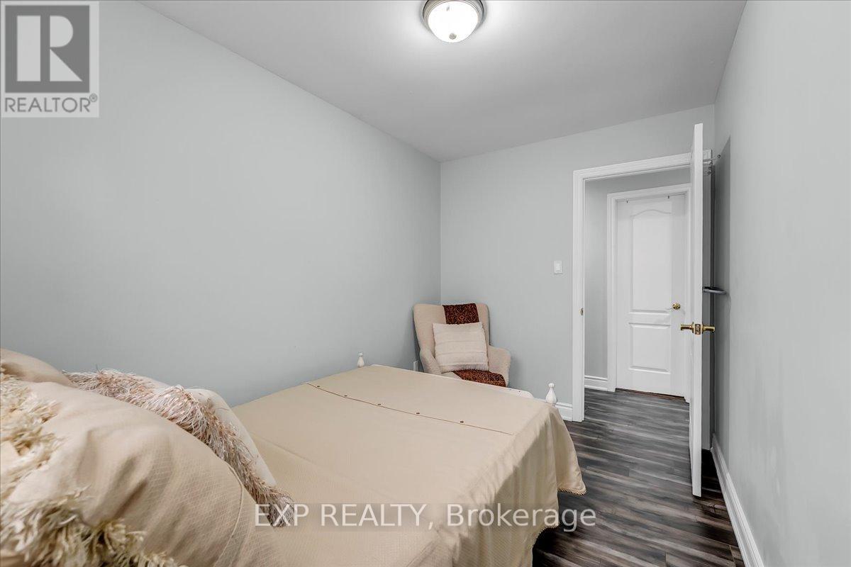 135 Mill Street N, Brampton, Ontario  L6X 2P1 - Photo 18 - W12469766
