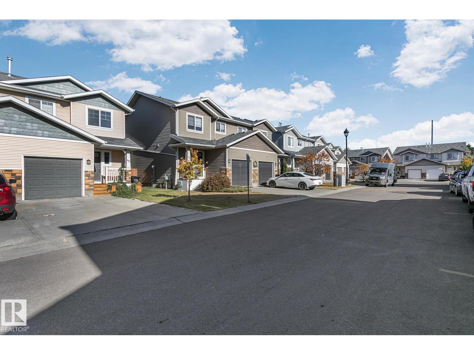 #40 14208 36 St Nw, Edmonton, Alberta  T5Y 0E4 - Photo 3 - E4462658
