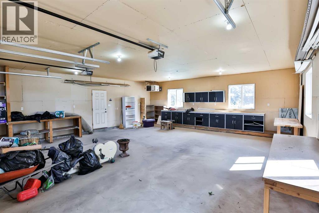 425 N 100 W, Raymond, Alberta  T0K 2S0 - Photo 29 - A2251553