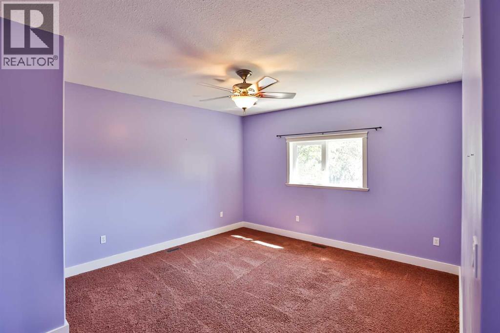 425 N 100 W, Raymond, Alberta  T0K 2S0 - Photo 17 - A2251553